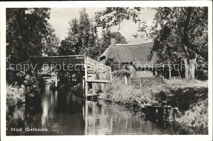 Giethoorn Teilansicht Wasserstrasse