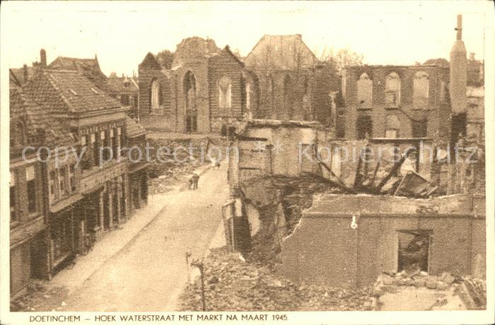 Doetinchem Waterstraat Markt Maart 1945