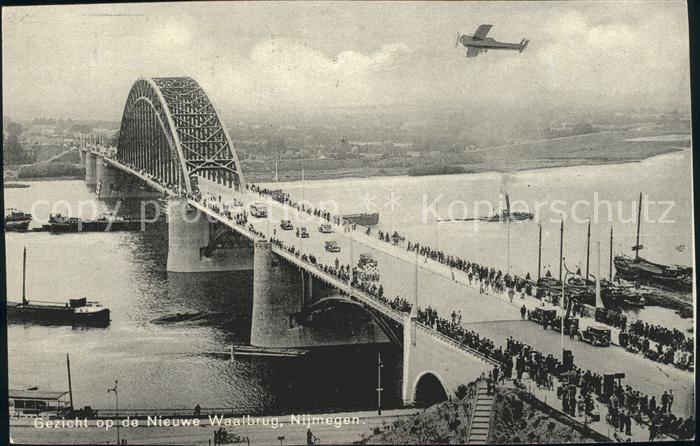 Nijmegen Waalbrug Flugzeug Dampfer