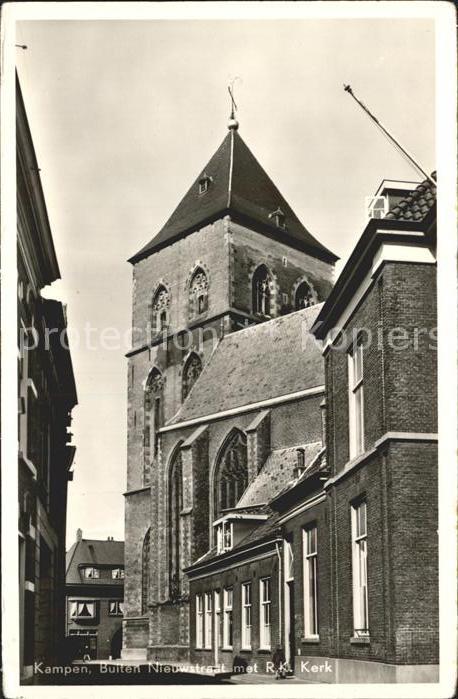 Kampen Niederlande Buiten Nieuwstraat met RK Kerk