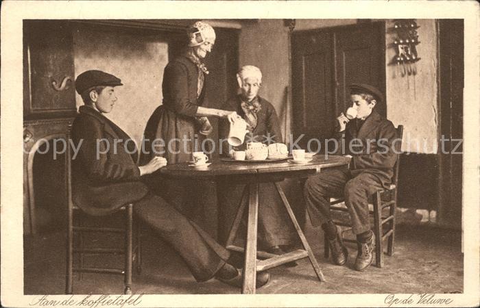 Baarn Aan de koffietafel