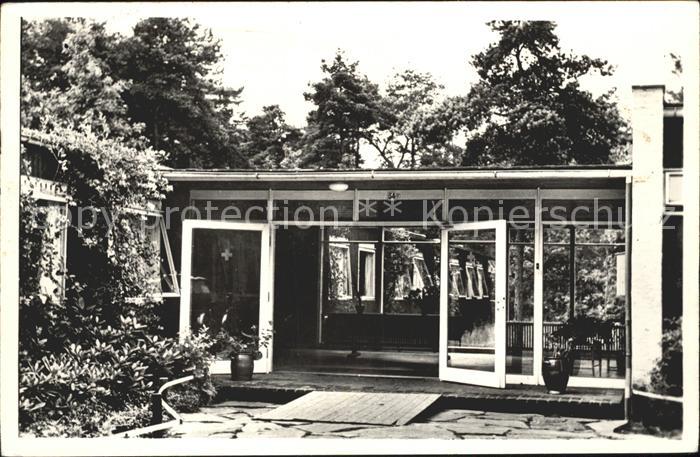 Zeist Ingang Henry Dunanthuis Roode Kruis