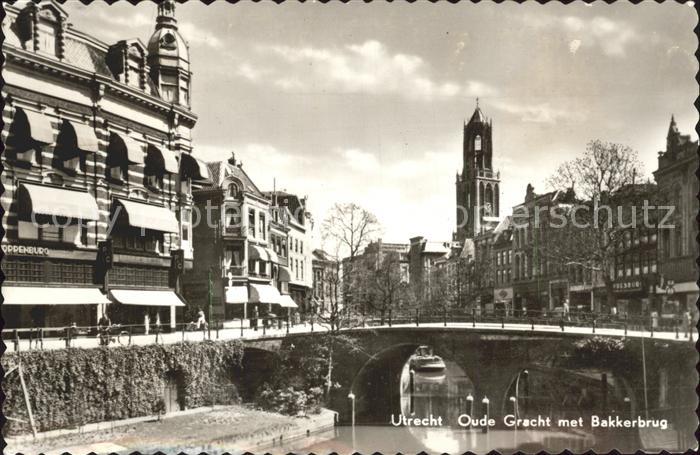 Utrecht Oude Gracht met Bakkerbrug