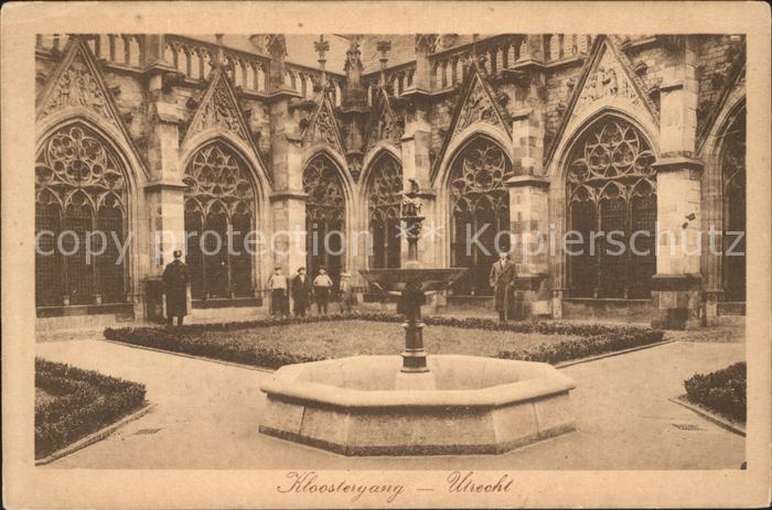 Utrecht Kloostergang Brunnen