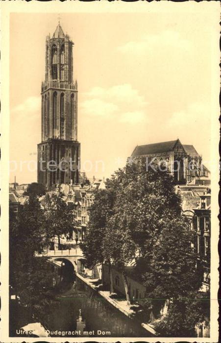 Utrecht Oudegracht met Dom