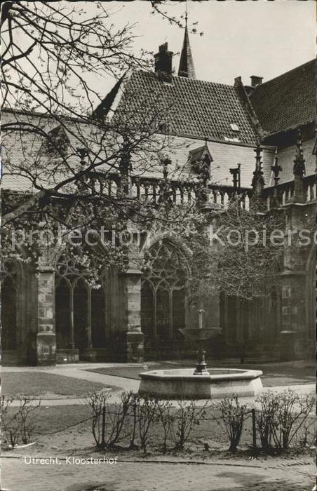 Utrecht Kloosterhof Kloster Brunnen