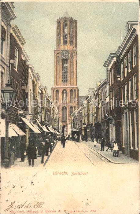 Utrecht Zaalstraat met Domtoren
