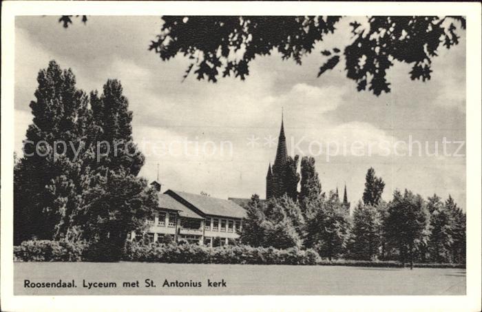 Roosendaal Lyceum met St Antonius Kerk