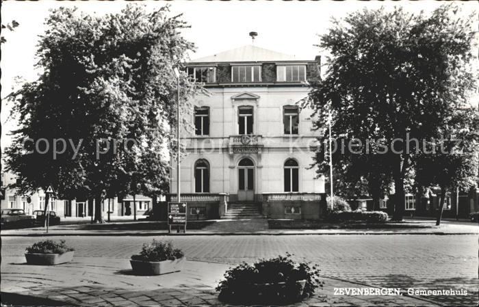 Zevenbergen Gemeentehuis