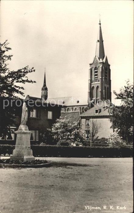 Vlijmen RK Kerk Statue