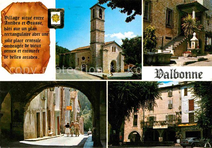 Valbonne Village situe entre Antibes et Grasse bati sur un plan rectangulaire