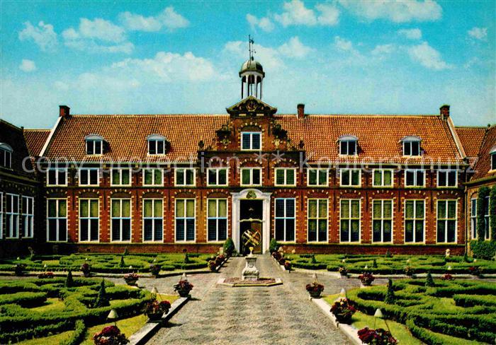 Haarlem Frans Hals museum Binnenhof met Hoofdgebouw