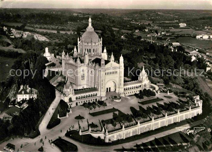 Lisieux Basilique Fliegeraufnahme