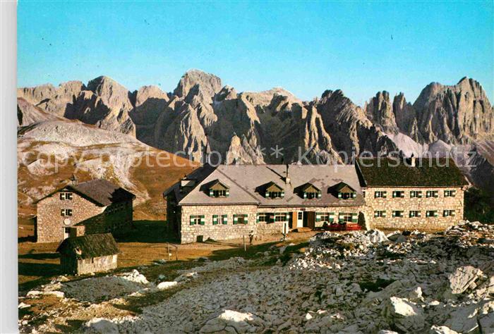 Kastelruth Suedtirol Schlernhaeuser Rifugio Bolzano