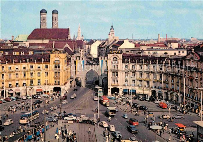 Muenchen Bayern Stachus mit Karlstor