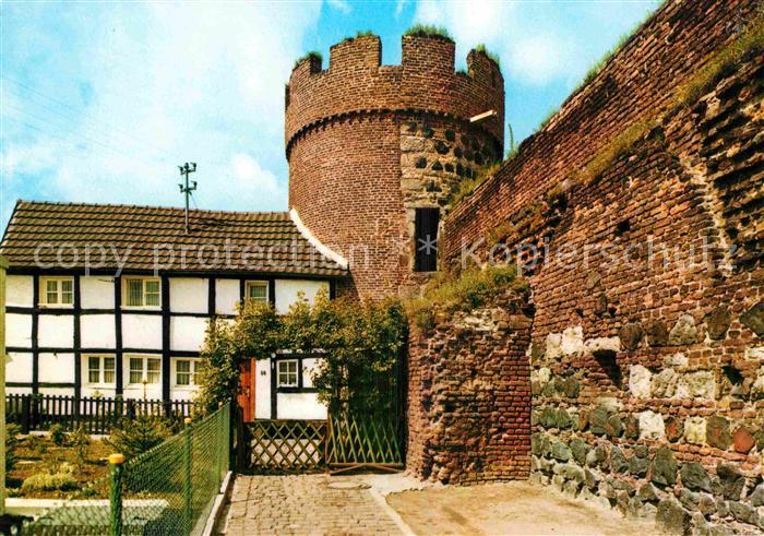 Zons Rhein NRW Partie am Kroetschenturm