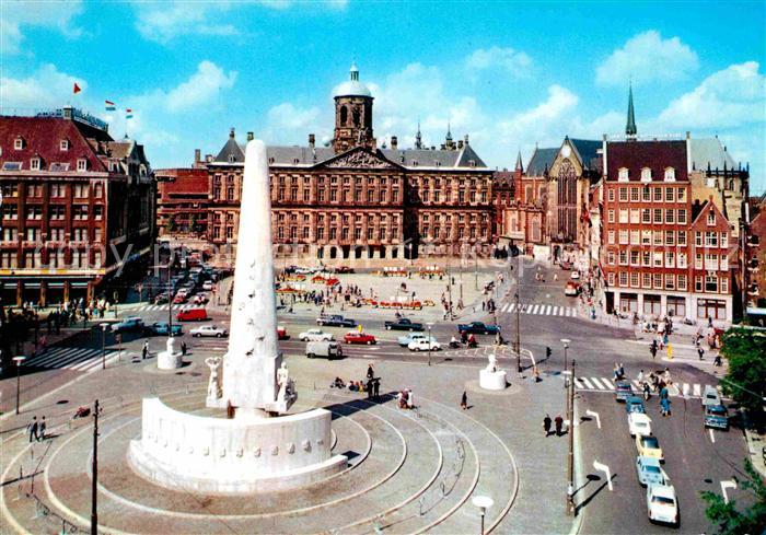 Amsterdam Niederlande Dam met Koninklijk Paleis en National Monument