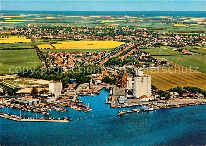 Fehmarn Burg und Hafen von Burgstaaken