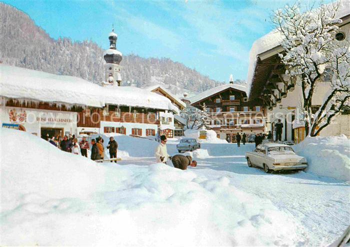 Reit Winkl Rathausplatz im Winter