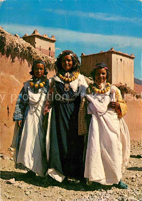 Casablanca Les Filles de Zaianes Maroc Typique Maedchen von Zaianes