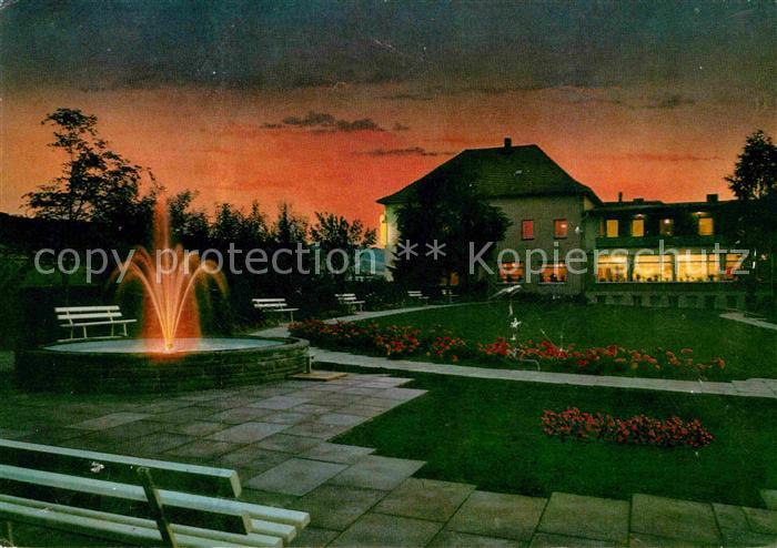 Boerninghausen Wiehengebirgspension Immenheim Springbrunnen Nachtaufnahme