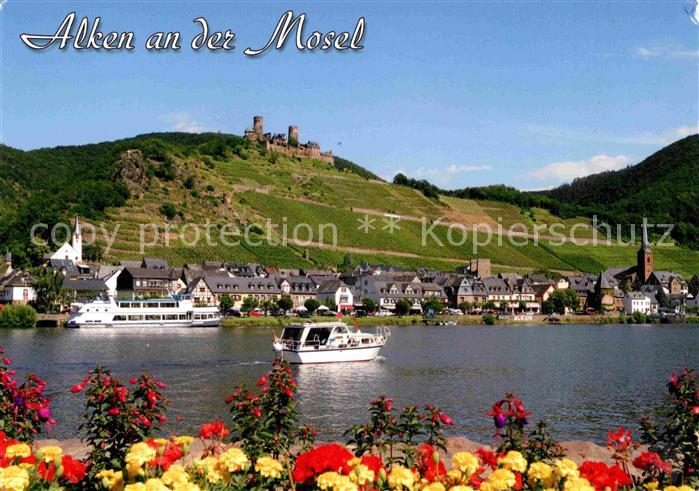 Alken Koblenz Motorboot Blick ueber die Mosel Burgruine
