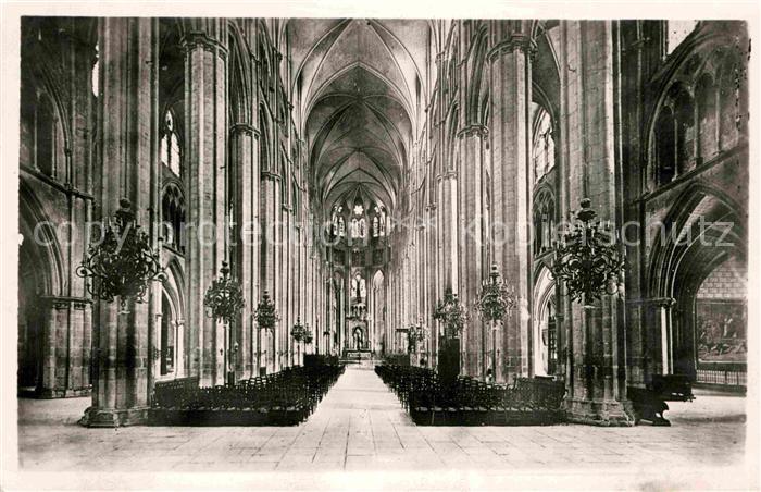 Bourges Interieur de la Catheddrale La Grande Nef