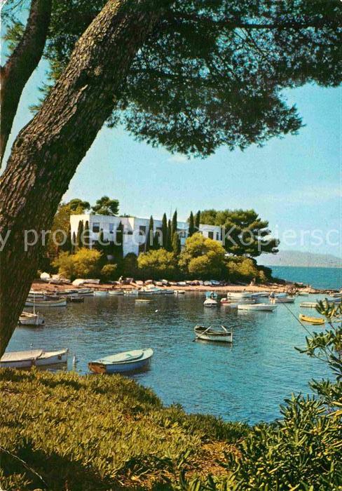 Juan-les-Pins Antibes 06 Le Cap d Antibes Le petit port