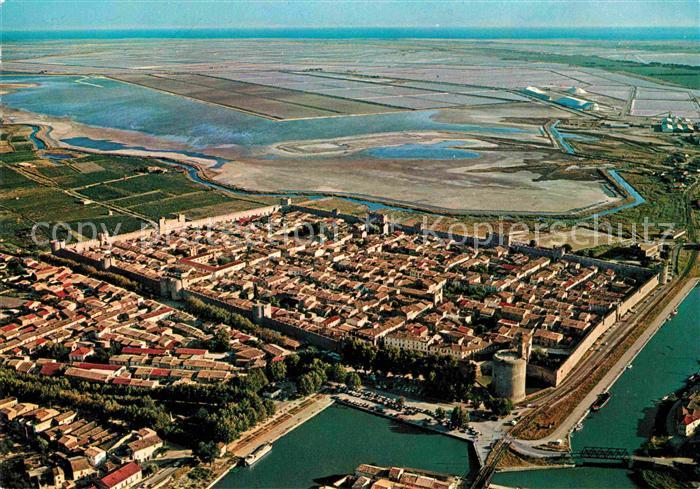 Aigues-Mortes Gard Vue aerienne