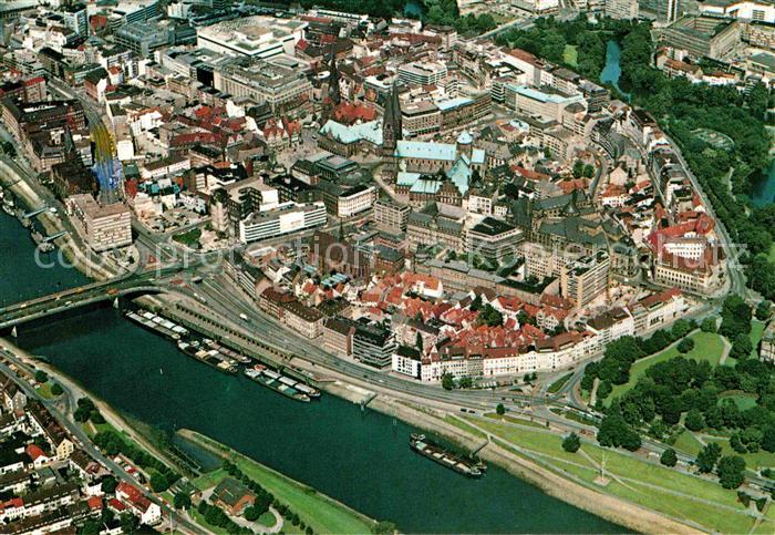 BREMEN  CITY Weserpartie Stadtcentrum Fliegeraufnahme