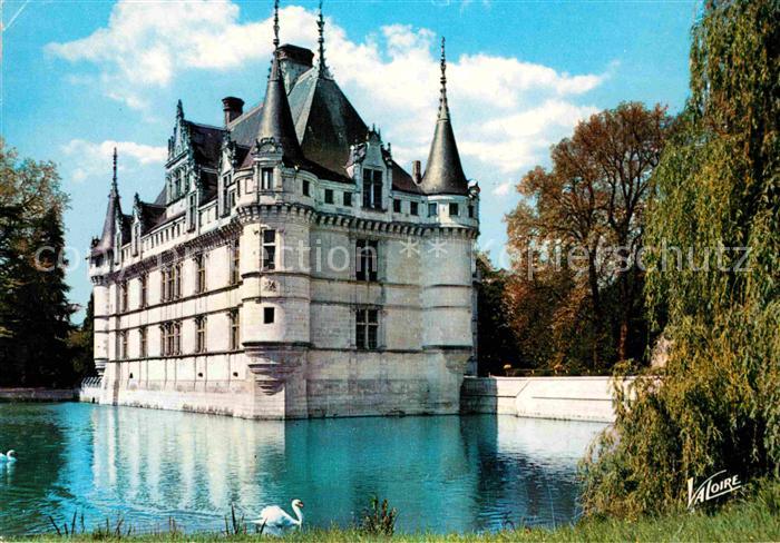 Azay-le-Rideau Le chateau du XVIe siecle