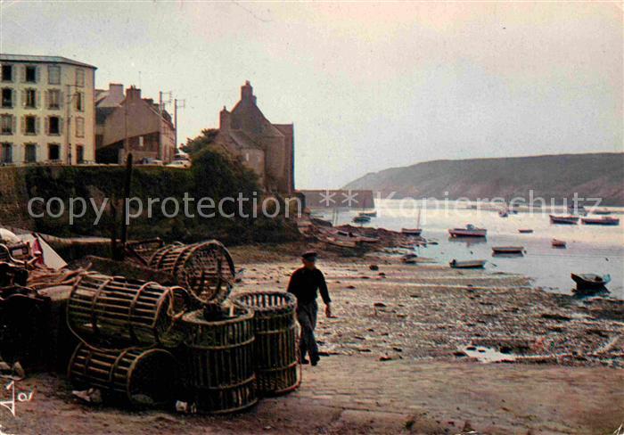 Le Conquet Brume d ete sur le port