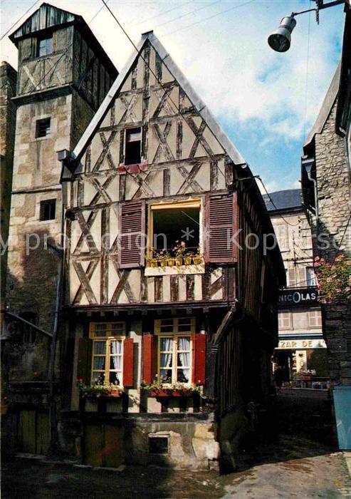 Clamecy Aisne Maison du XVeme siecle