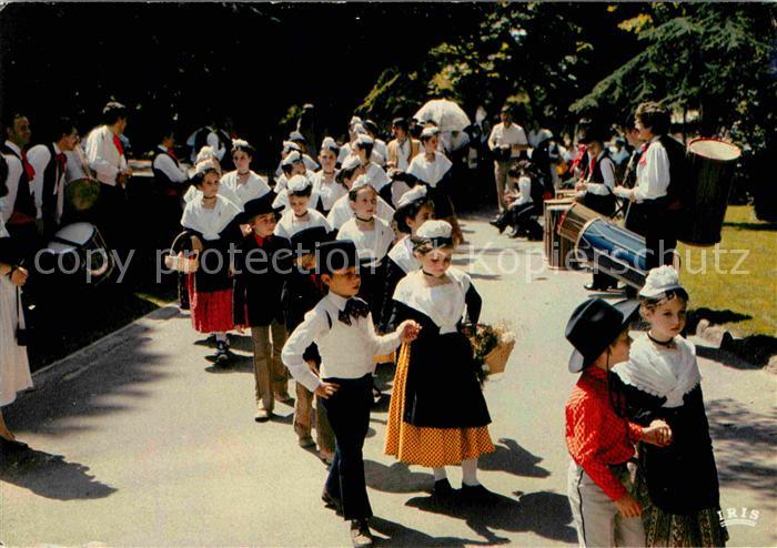 Arles Bouches-du-Rhone Les Petits Arlesiens