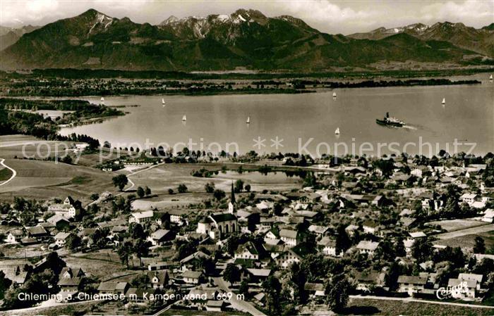 Chieming Chiemsee mit Kampenwand Chiemgauer Alpen Fliegeraufnahme