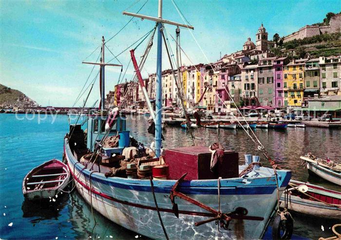 Portovenere Scorcio panoramico Porto Hafen Fischkutter