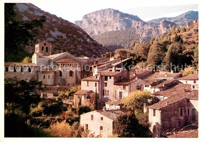 Saint-Guilhem-le-Desert Village et l'Abbatiale dans le Val de Gellone