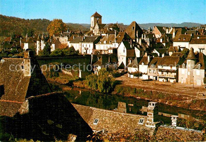 Argentat Les quais au bord de la Dordogne Collection La Correze pittoresque