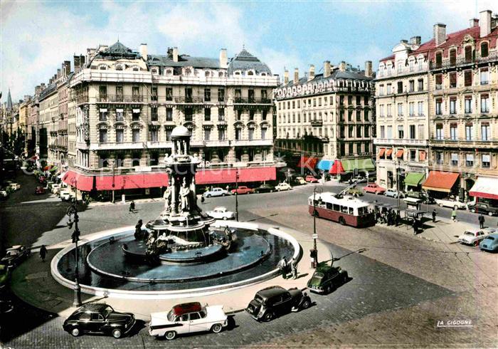 Lyon France Place et Fontaine des Jacobins Architecte Gaspard Andre 1886