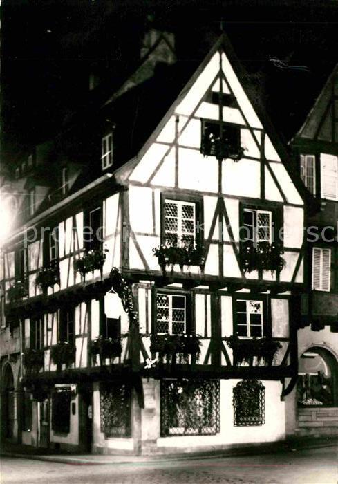 Colmar Haut Rhin Elsass Auberge du Fer Rouge illuminee Fachwerkhaus