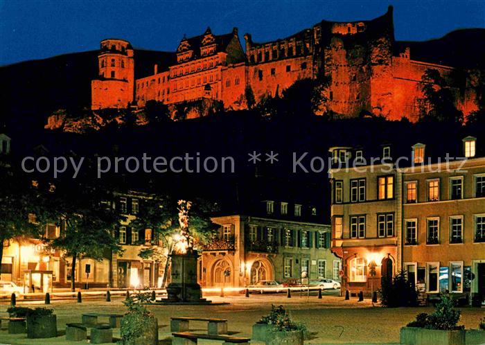 Heidelberg Neckar Kornmarkt Brunnen Schloss bei Nacht