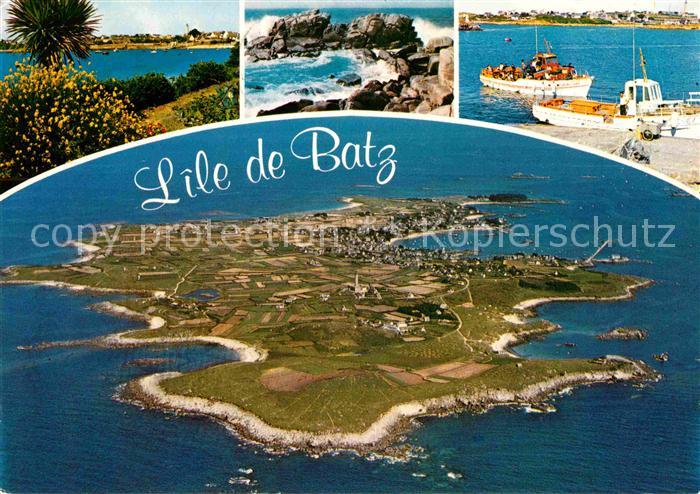 Ile-de-Batz Vue generale aerienne Cote Port Bateau Collection Couleurs de Bretag