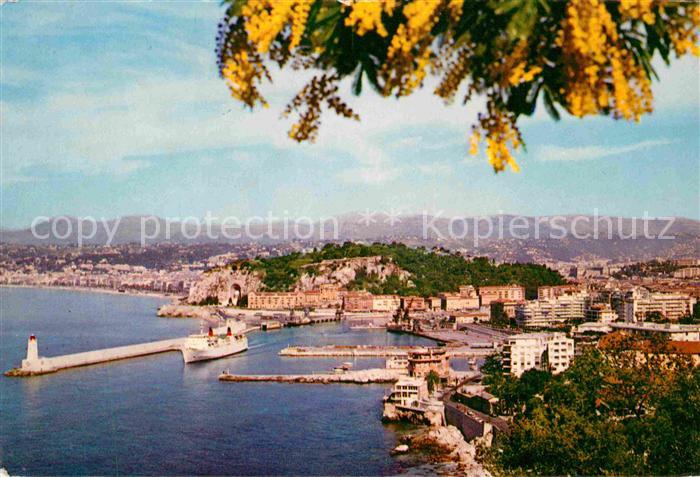 Nice Alpes Maritimes Vue prise de la ville prise du Mont Boron Port Cote d Azur