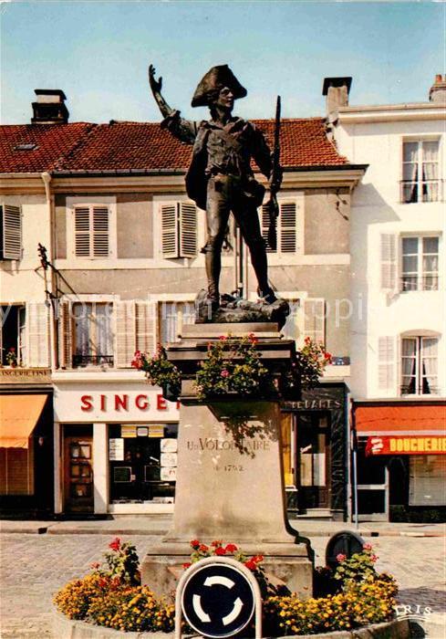 Remiremont Vosges Statue du Volontaire de 1792 Bronze par
