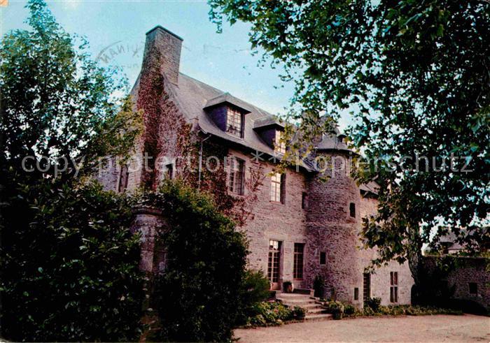 Dinan 22 Chateau Cour d honneur