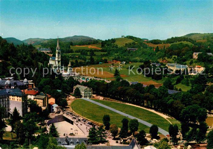 Lourdes Hautes Pyrenees Vue vers les sanctuaires prise du Chate