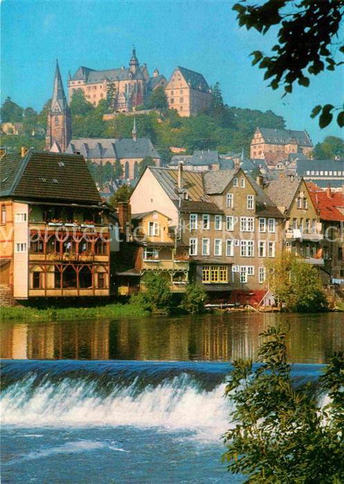 Marburg Lahn Lahn Wehr Altstadt Blick zum Landgrafenschloss