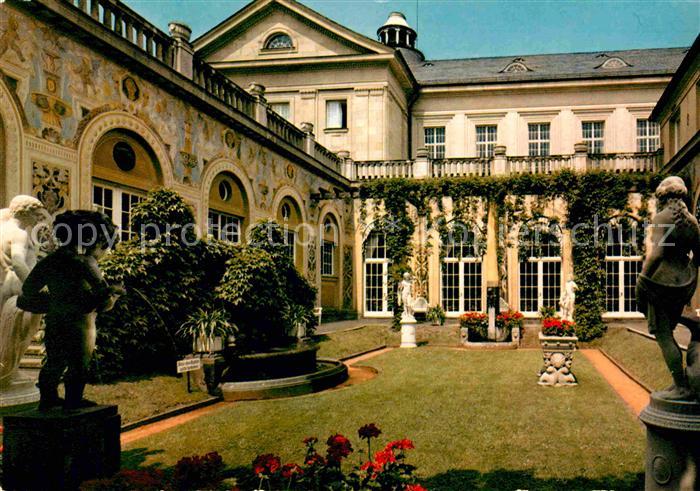 Bad Kissingen Schmuckhof im Regentenbau Skulpturen Statuen