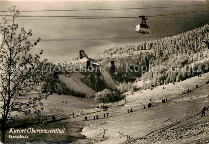 Oberwiesenthal Erzgebirge Sportgelaende Wintersportplatz Sprungschanze Skispring