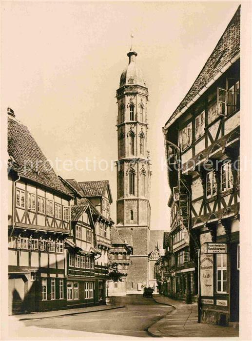 BRAUNSCHWEIG  CITY St Andreas Kirche Suedturm Altstadt Fachwerkhaeuser